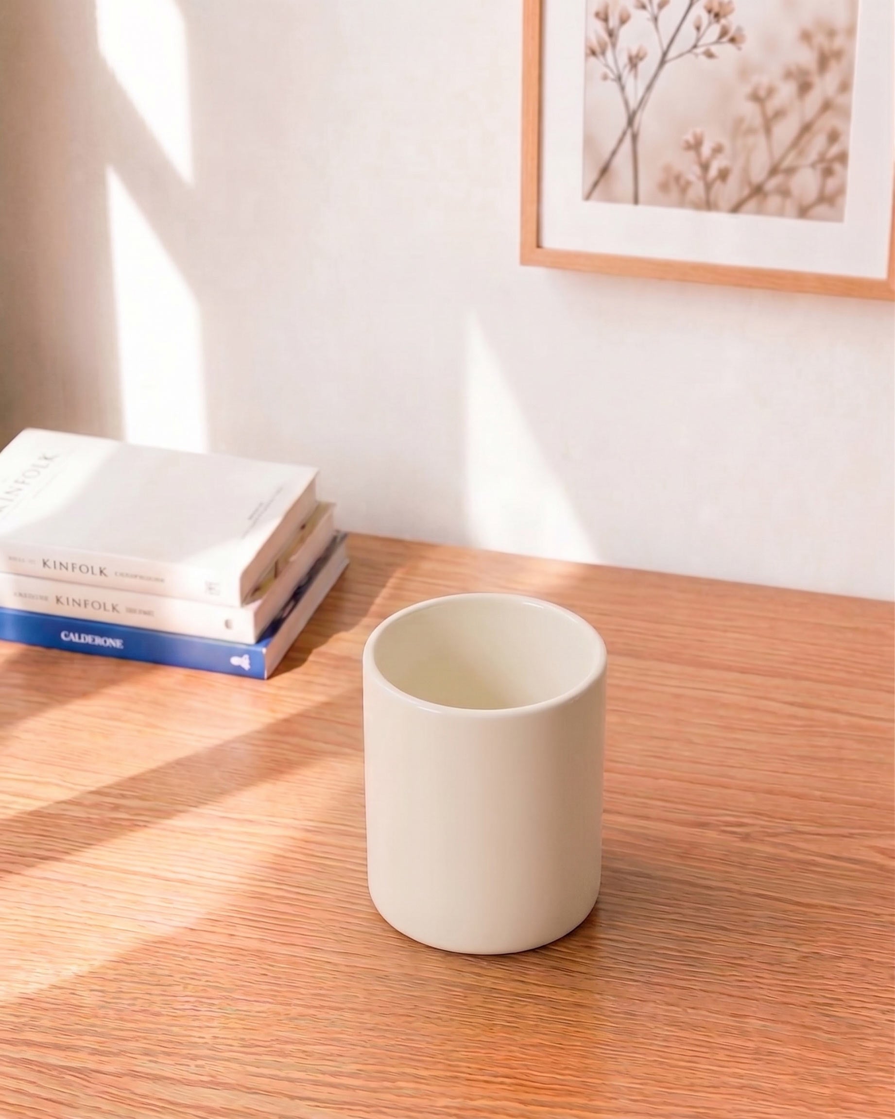 Cylindrical Minimal Ceramic Pot
