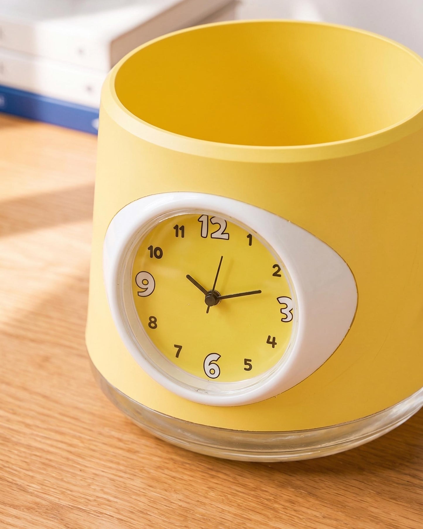 Self Watering Pot with Clock