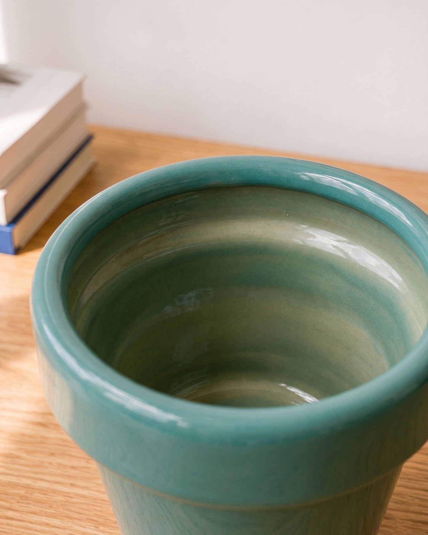 Modern Collar Ceramic Planter