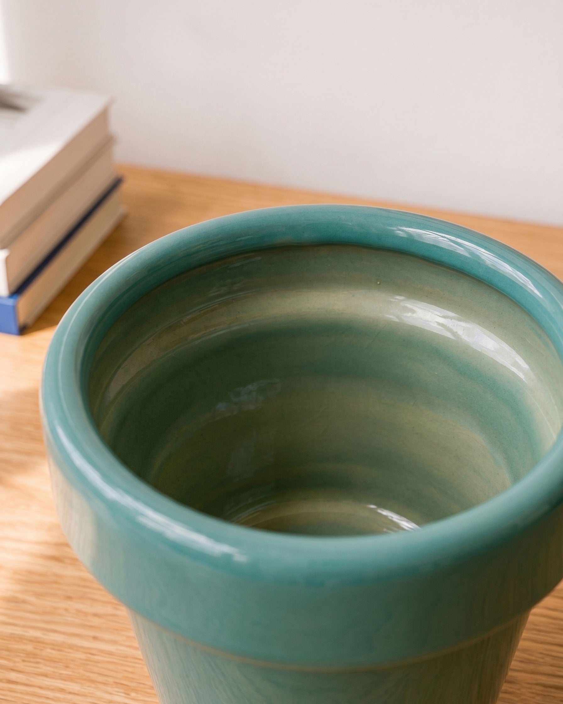 Modern Collar Ceramic Planter