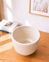 Beige ceramic planter (large)